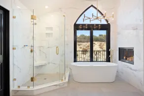 Chateau Evie James High End Luxury Home withPool Hot Tub Gameroom home - Image 3