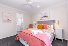 Spring Cottage - Image 4
