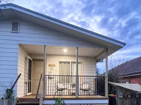 Spring Cottage - Image 3