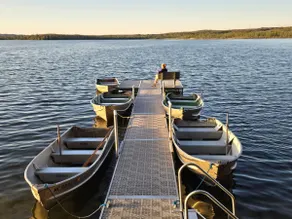 Lakefront Twin Birch Resort The Loon - Image 4