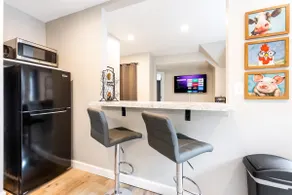 New! Luxury 1BR Flat near Downtown Mount Clemens - Image 5