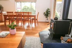 SHINE BRIGHT - Spacious family friendly group living in Bright - Image 2