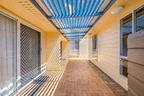 22 Bussey Street - Image 4
