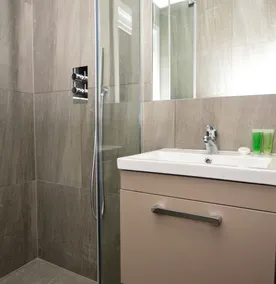 Modern Studio in Fitzrovia - Image 3