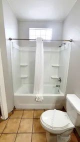 Cottage 13 at D&R Pelican Bay Resort - Image 4