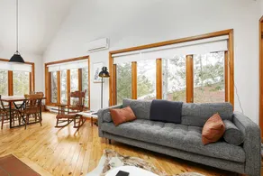 Le Loup - Rustic luxury cottage in North Hatley - Image 2