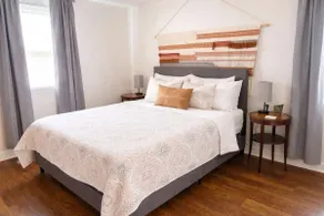 Spacious 3BR Retreat | Sleeps 6 | Near Downtown - Image 2