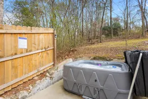 Lucky's Cottage | Hot Tub +Dog Friendly+Fire Pit - Image 3