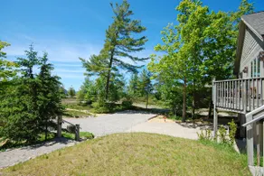 Spacious lake access home with a washer & dryer, c - Image 2
