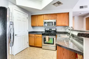 3 Mi to Westgate District: Condo w/ Pool Access - Image 3