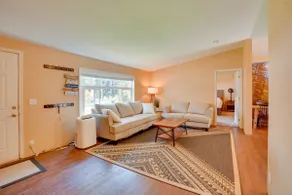 Lovely Detroit Home w/ Deck - Walk to Town! - Image 5