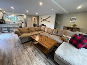 #1 EVL Creekview Townhome SKI BIKE GOLF & Hot Tub - Image 5