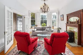 Gorgeous Victorian Flat - Image 5