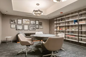 Luxury 2BR near Millennium Park + 5-Star Reviews - Image 4