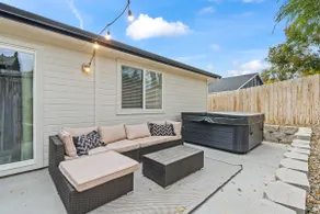 Nampa Greenbelt Retreat | Hot Tub | Walk to Indian Creek | Sleeps 10 - Image 2