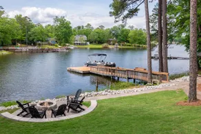 Home w/Dock, SUPs, Kayaks, Arcades, Ping-Pong - Image 2