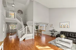 # Marbella Lane - 4BR Cozy home in SJ Pool - Image 4