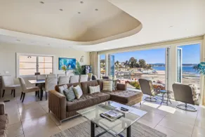 Luxury Oceanside Dream – Steps to Capitola Beach - Image 3