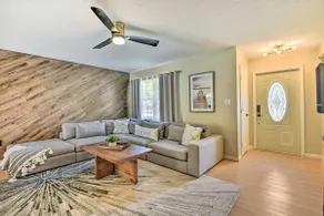 8 Mi to Beaches: Bradenton Home w/ Poolside Oasis! - Image 4