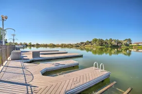 Moses Lake Retreat w/ Salt Water Hot Tub! - Image 2