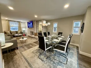 Fun 4 BR 2 bath FULL renovated house w/ driveway - Image 2