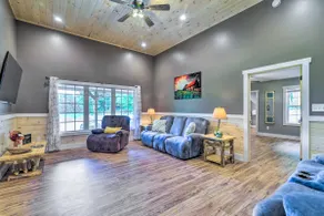 Secluded Brownsville Cabin w/ Deck & Fire Pit - Image 3