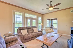 'Angler's Ridge' Waterfront Family Getaway! - Image 4