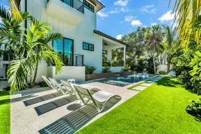 Blissful Paradise - Image 4
