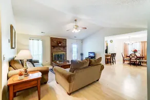 Uni City Villa: Near UNCC, Uptown, PNC +15% off! - Image 2