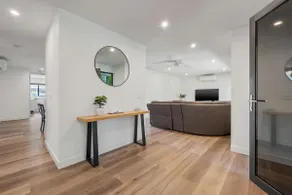 Casa on Orana - Image 2