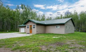 Little Buck Camp - Pet Friendly + Game Room - Image 2