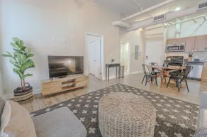 Airy 2BR | Fidi Boston | Walk anywhere! - Image 4