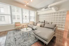 Gorgeous Boston 2BR | Financial District - Image 2