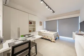 LIV - Apartment 710 - Image 2