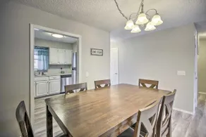 Chandler Ln Adventure Townhome at Bella Vista - Nearly on trail.. - Image 4