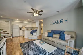 Appartement lumineux dans les Ozarks, avec balcon et vue sur le lac ! - Image 4
