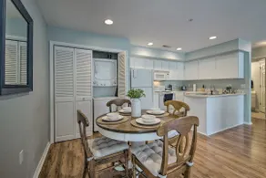 Appartement lumineux dans les Ozarks, avec balcon et vue sur le lac ! - Image 3