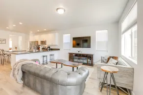 Spacious Bellemont Cabin w/ Jacuzzi + Mtn View! - Image 3