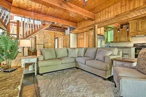 Walk to Tuttle Creek Lake: Secluded Scenic Retreat - Image 3
