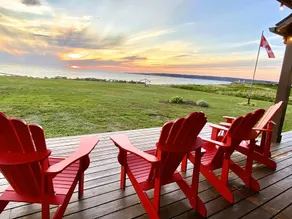 Cabot Trail Ocean Front & Mountain View Lodge - Image 3