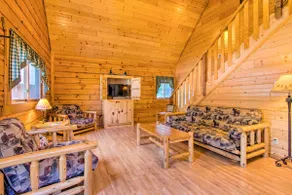 Pet-Friendly Warrens Cabin w/ Fire Pit! - Image 4