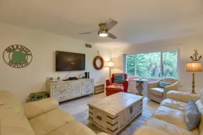 Siesta Key Condo w/ Heated Pool < 1 Mi to Beach - Image 2