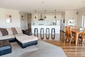 12 Apostles Beach House - Image 4