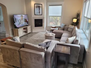 The Sundowner - Gorgeous & Great Location! - Image 3