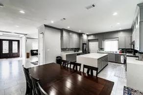 5-Bedroom/4-bath Sleeps 16 By Disneyland - Image 2