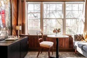 Patio Suite at Henry House Stays - Image 5