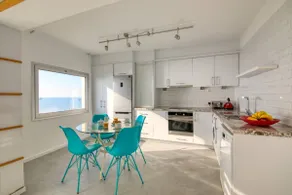 Limassol Molos Hawaii Royal - Front-line 2 bedroom - Image 3