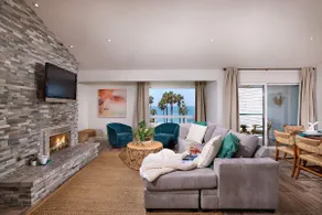 Dog-Friendly Beach Condo | Ocean Views | Parking - Image 4