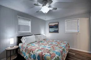 *King Bed* Fisherman Getaway Near the Reservoir - Image 3