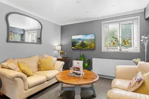 Home in the Vale Of Evesham - Image 5